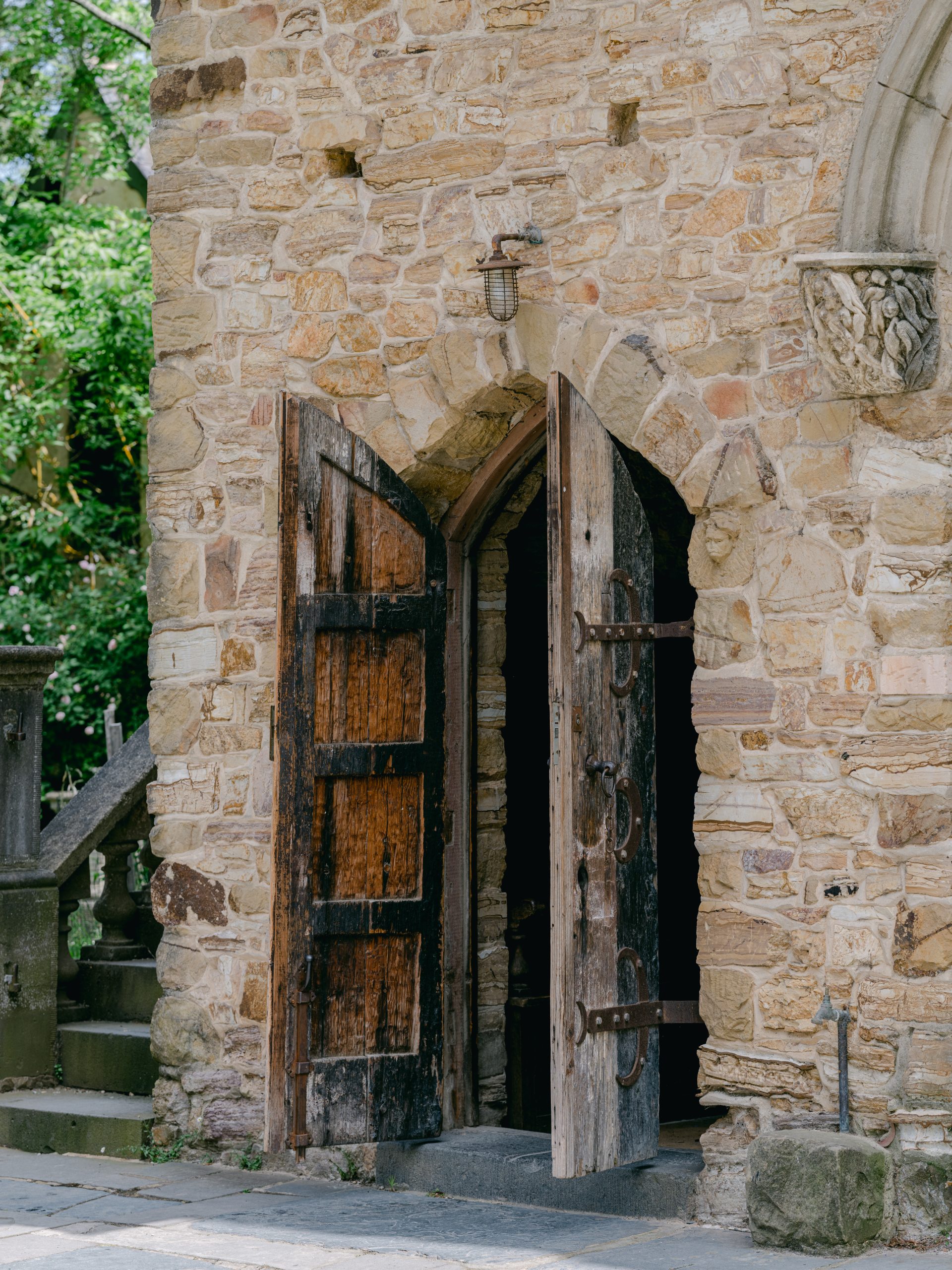 montsalvat-greathall