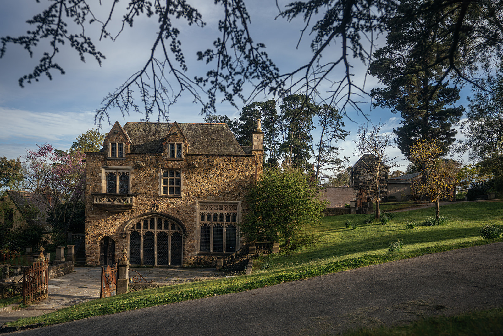 greathall-montsalvat