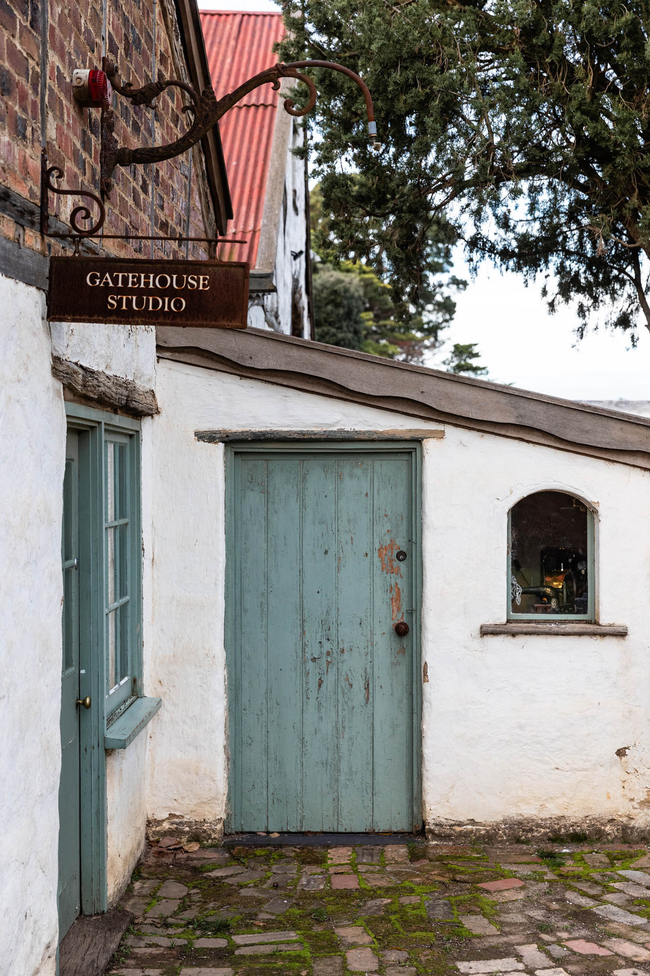 Montsalvat Gate house